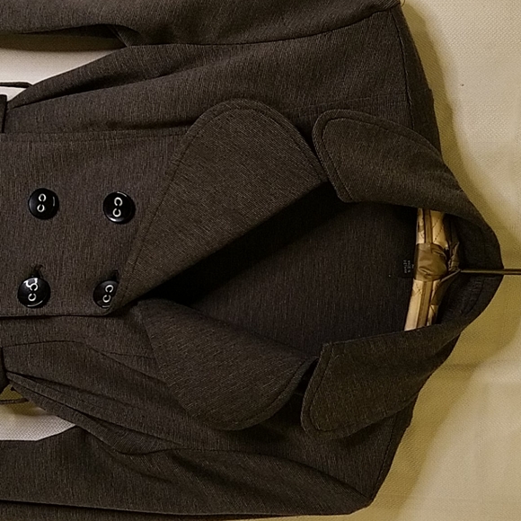 Gray coat - Picture 2 of 5